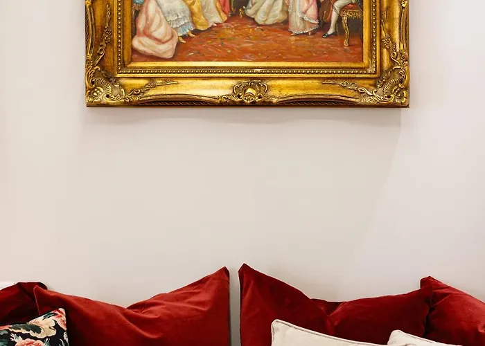 River View- Tiffany ティミショアラ