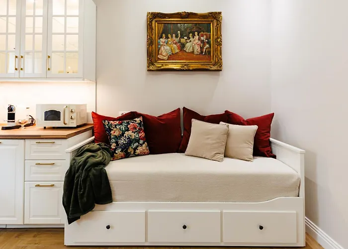 River View- Tiffany アパート