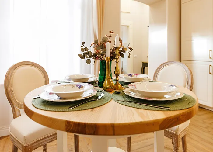 River View- Tiffany アパート